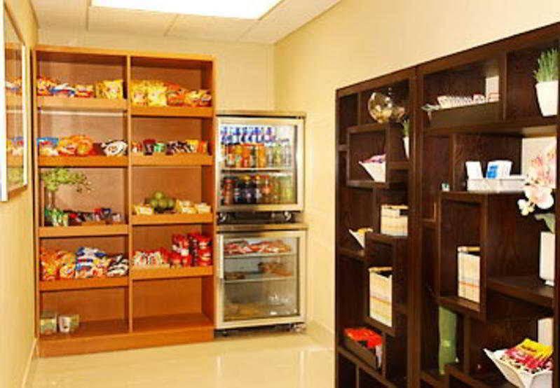 Hotel Fairfield And Atlanta Airport South/sullivan Road College Park