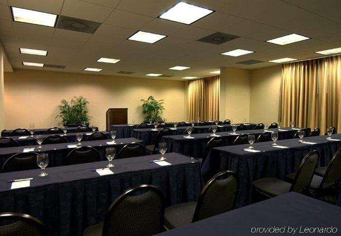 Fairfield And Atlanta Airport South/sullivan Road Hotel College Park