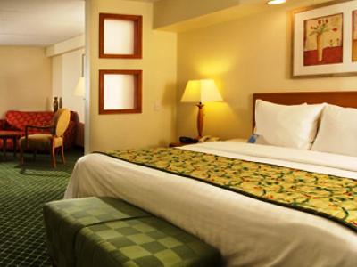 Fairfield And Atlanta Airport South/sullivan Road Hotel 3*