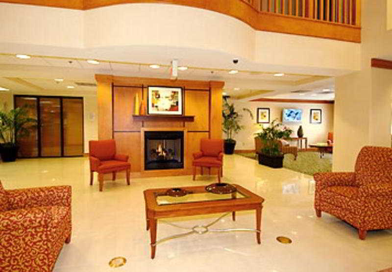 Hotel Fairfield And Atlanta Airport South/sullivan Road College Park